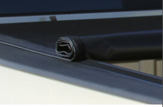 ACCESS Lorado Roll-Up Tonneau Cover